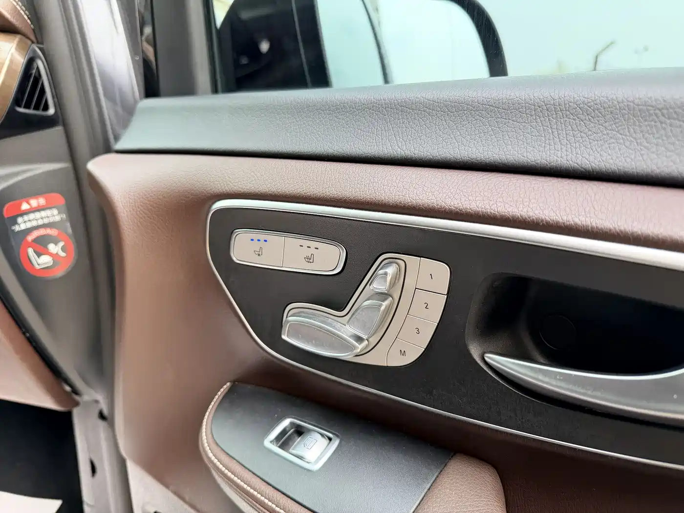 Mercedes-Benz V-Class 2021 V 260 L Long Wheelbase Luxury Edition фото 8