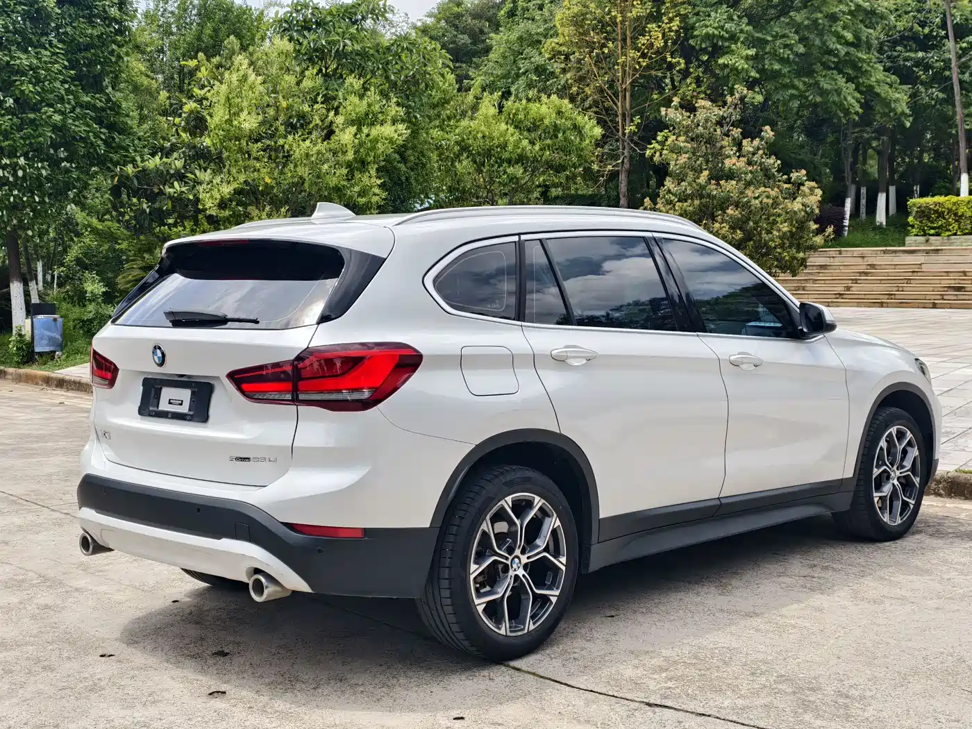 BMW X1 2023 sDrive25Li M Sport Package фото 7