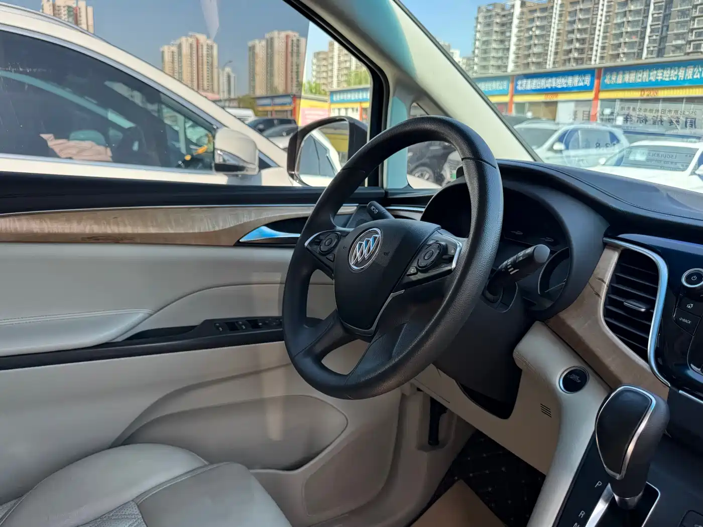 Buick GL8 2018 ES 28T Comfort Type China VI фото 14