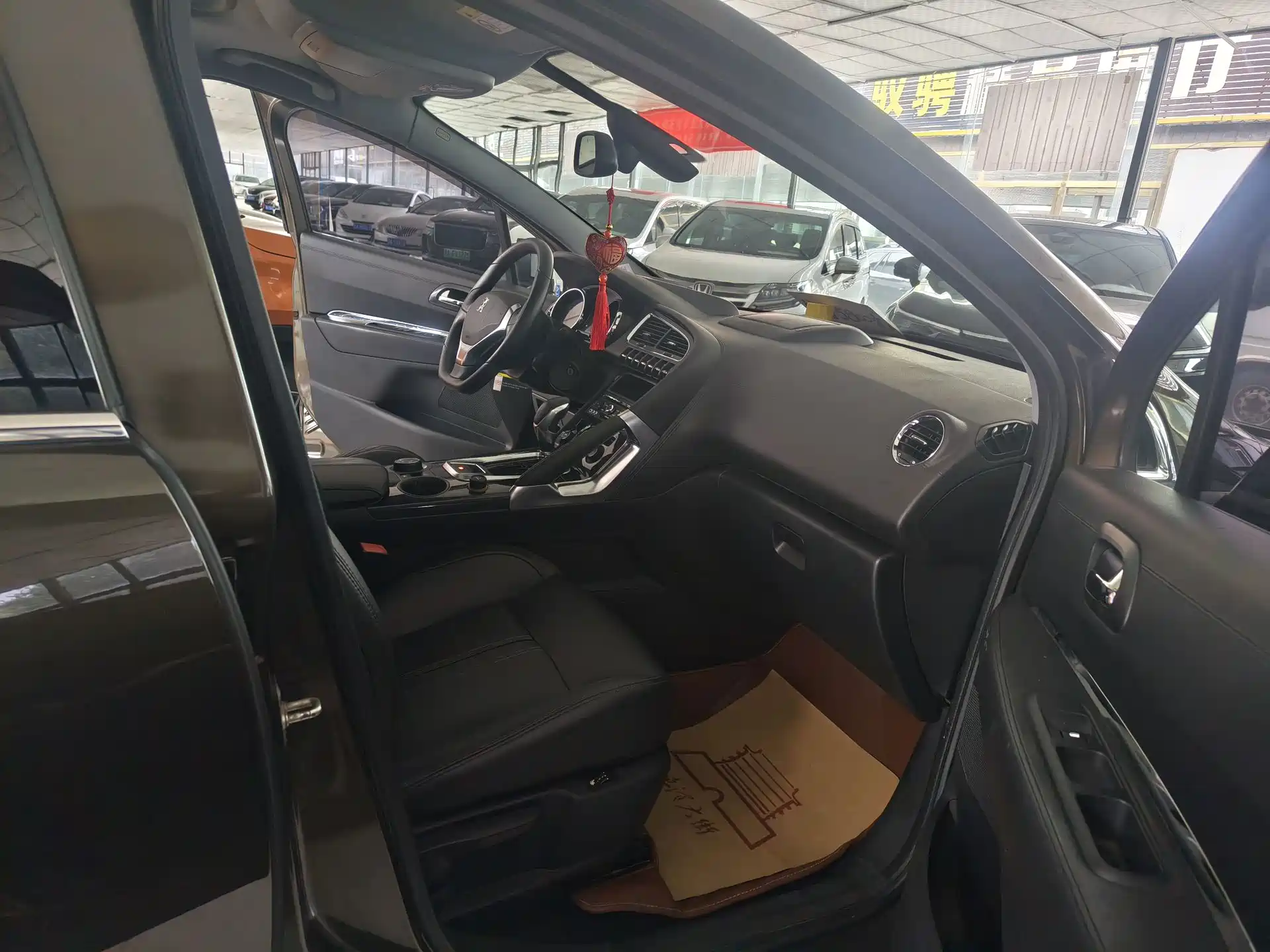 Photo 7 - Peugeot 3008