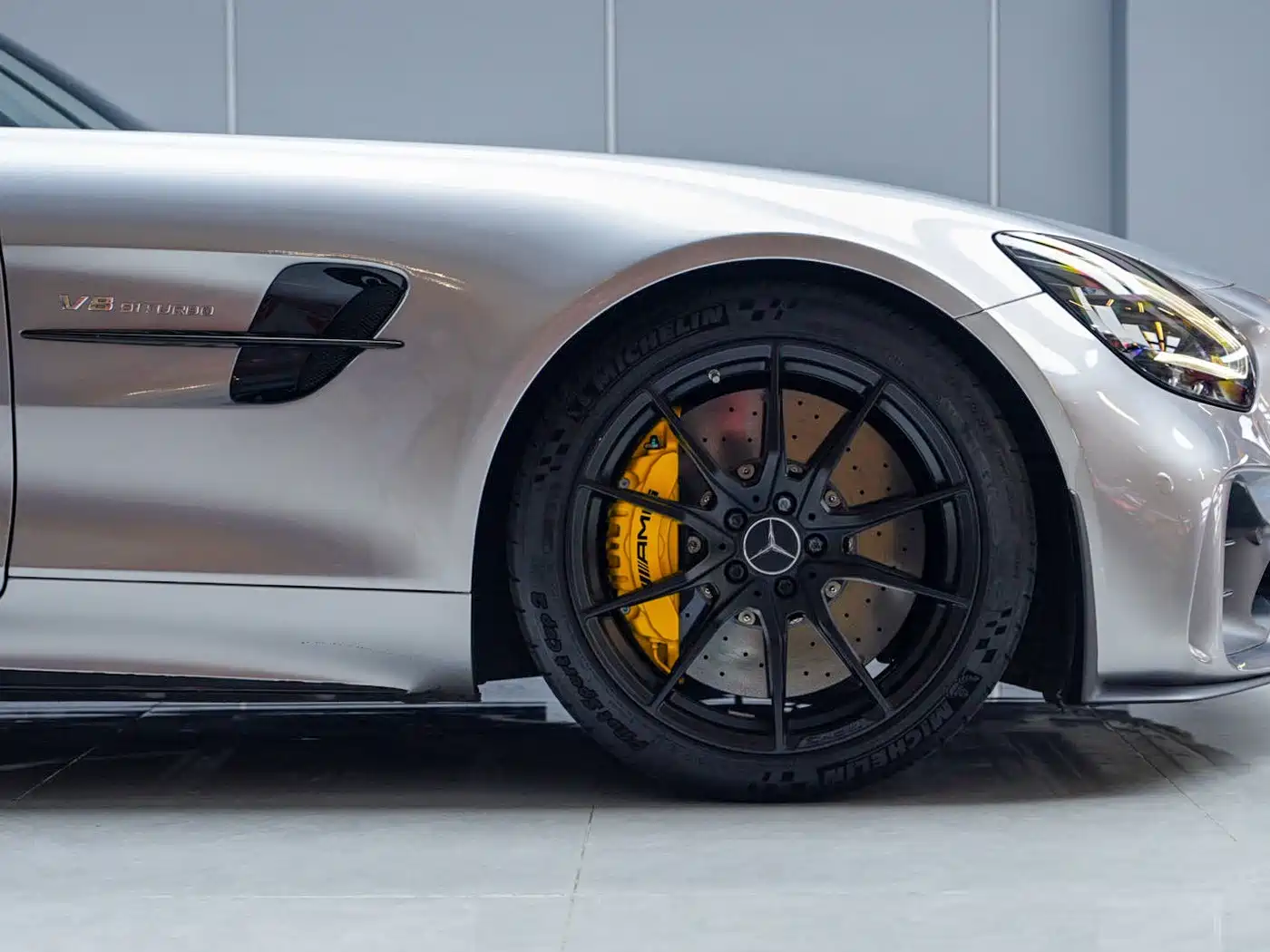 Mercedes-Benz AMG GT 2019 AMG GT R фото 4