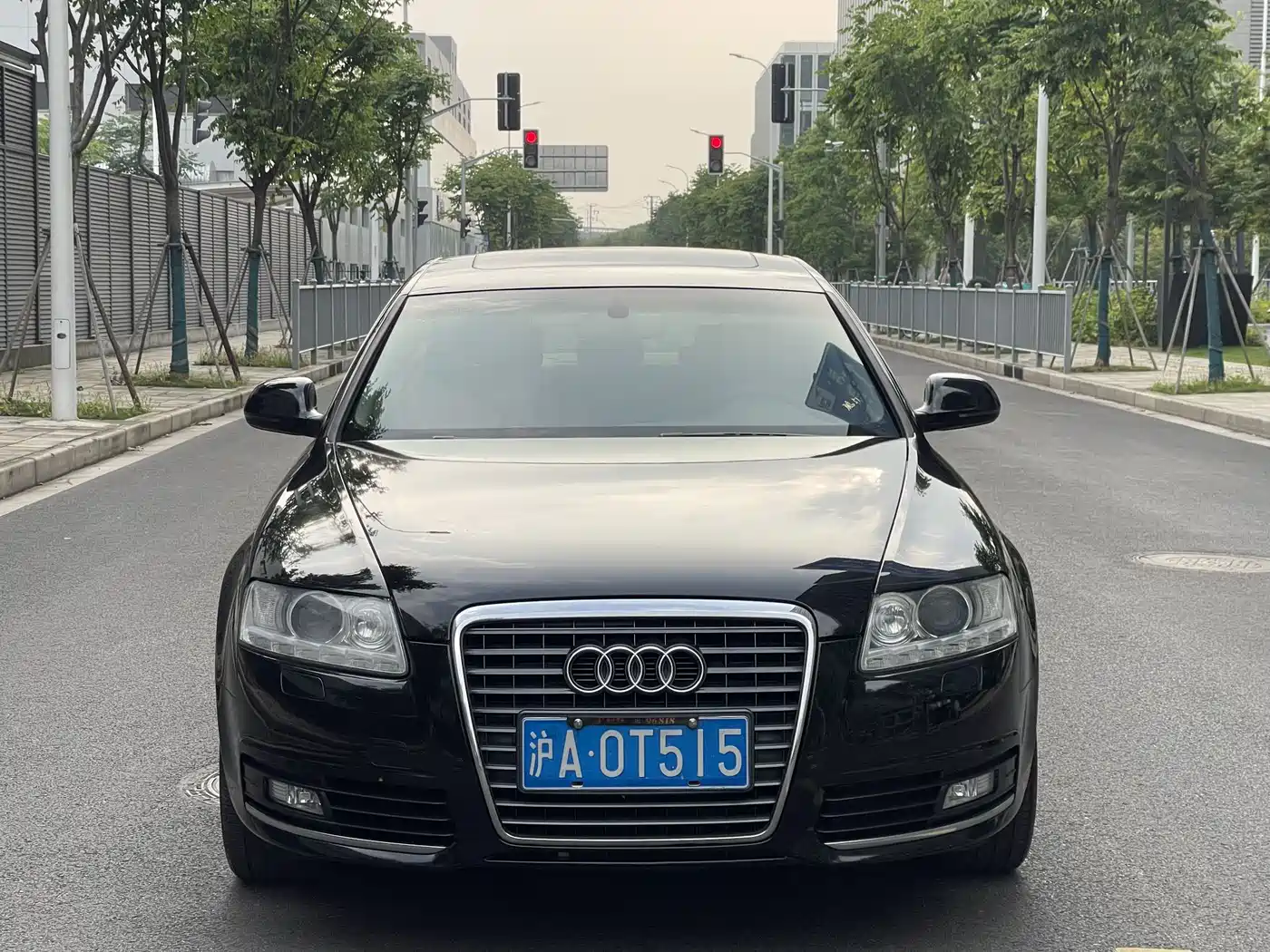 Audi A6L 2011 Model 2.4L Luxury фото 2