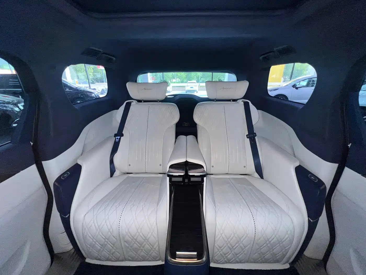 Buick GL8 2021 Avenir Aivia 4-Seater Prestige Edition фото 28