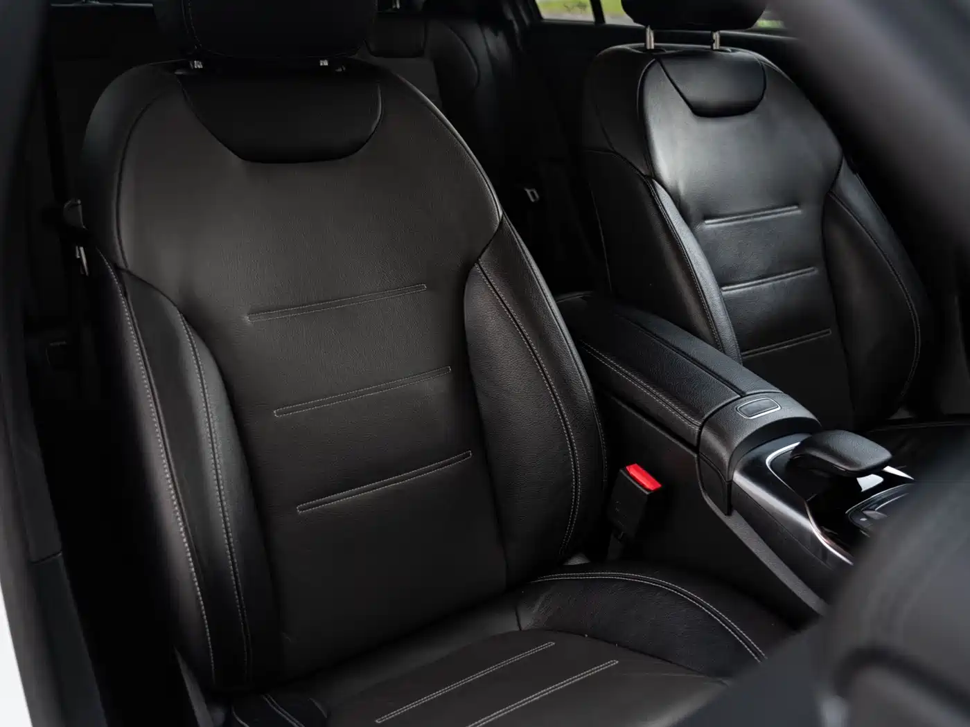 Mercedes-Benz A-Class AMG 2021 2020 AMG A 35 L 4MATIC