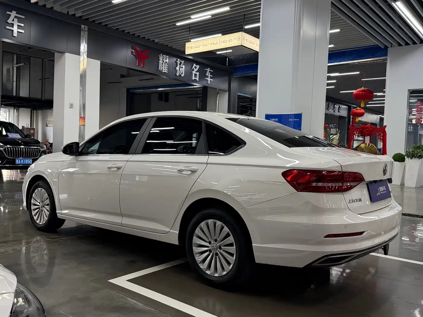 Volkswagen Lavida 2019 1.5L Automatic Comfort Edition China VI фото 9