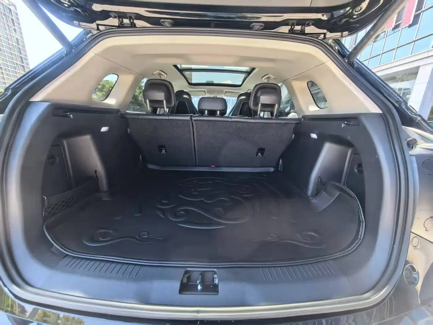 Hongqi HS3 PHEV 2024 PHEV 115km Power Edition фото 16
