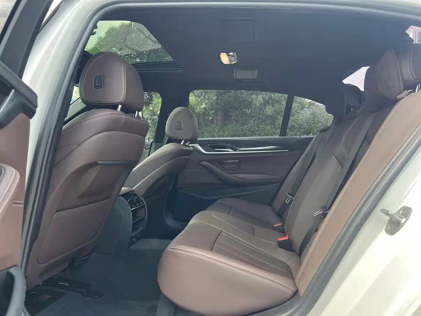 BMW 5 Series 2019 525Li M Sport Package фото 6