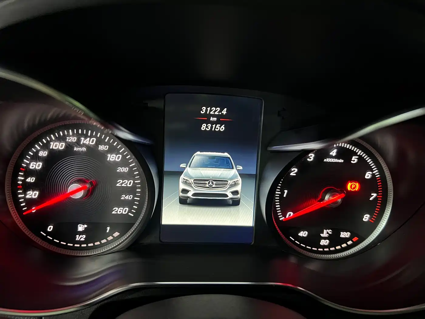 Mercedes-Benz GLC 2016 GLC 300 4MATIC Dynamic фото 7