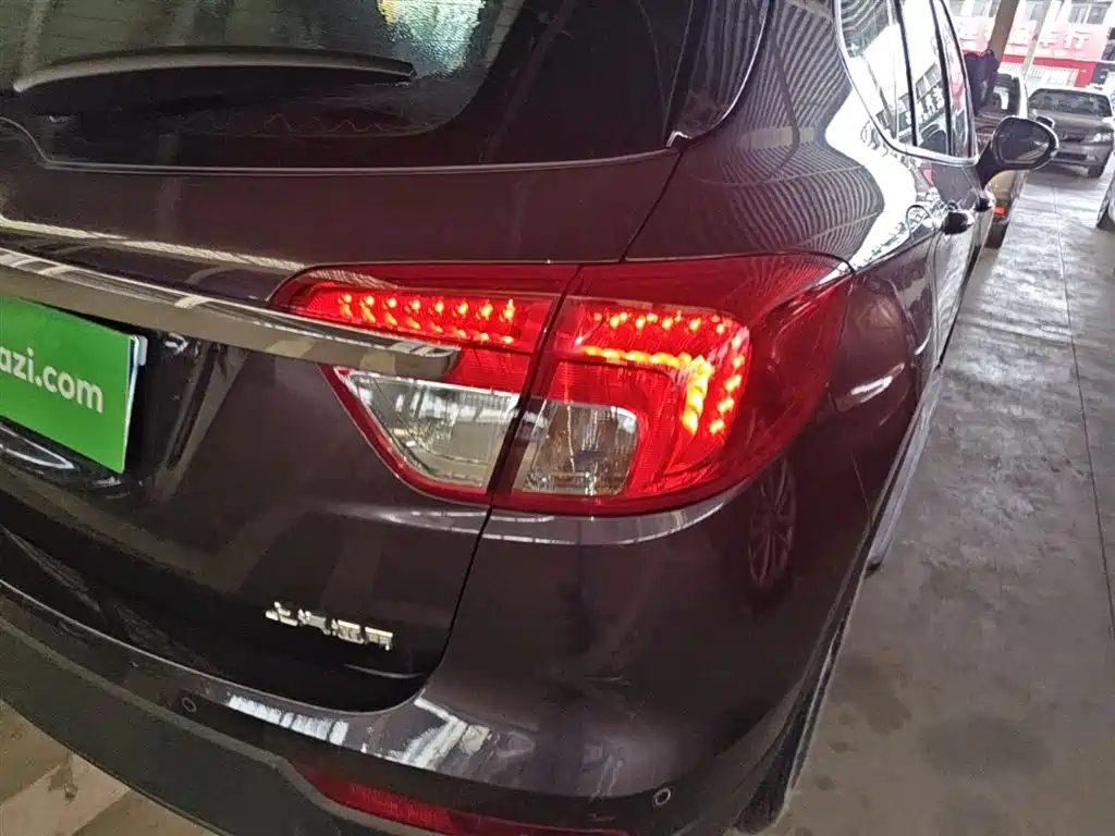 Buick Envision Plus 2017 28T AWD Elite фото 8
