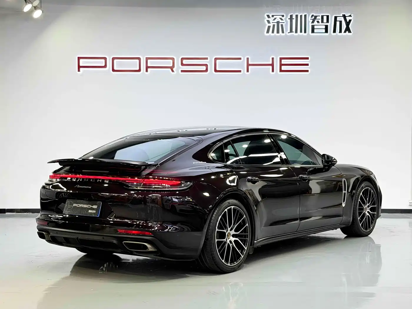 Porsche Panamera 2021 Panamera Executive Long Wheelbase 2.9T фото 8