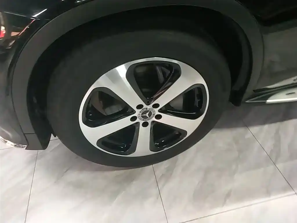 Mercedes-Benz GLC 2018 GLC 260 4MATIC Luxury фото 23