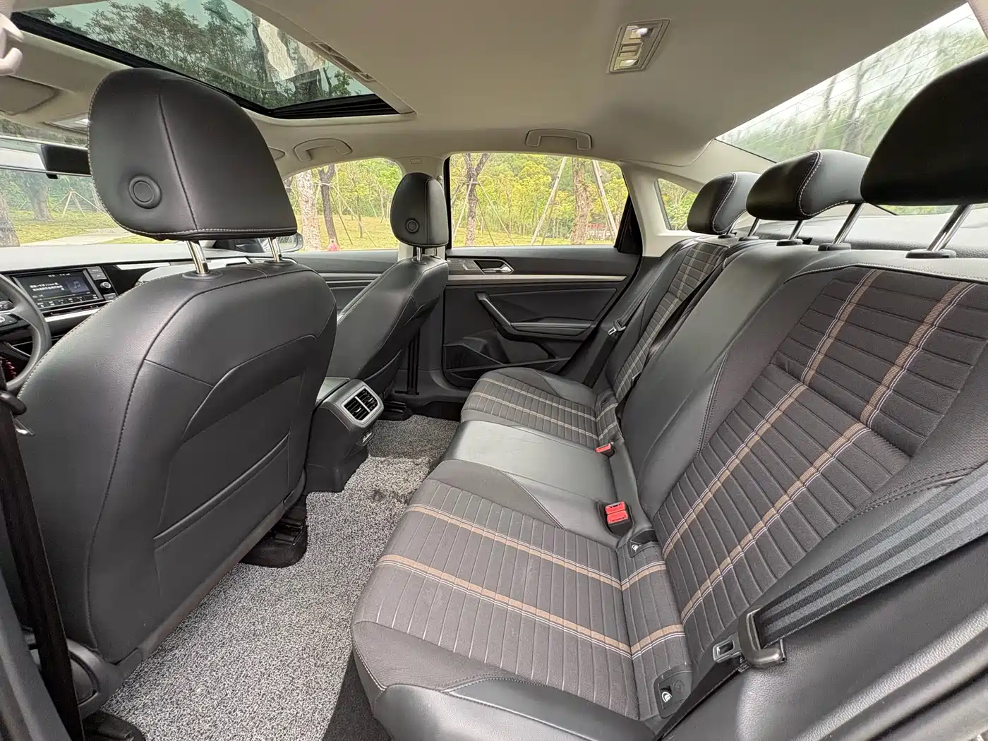Volkswagen Lavida 2019 280TSI DSG Comfort Edition China VI фото 6