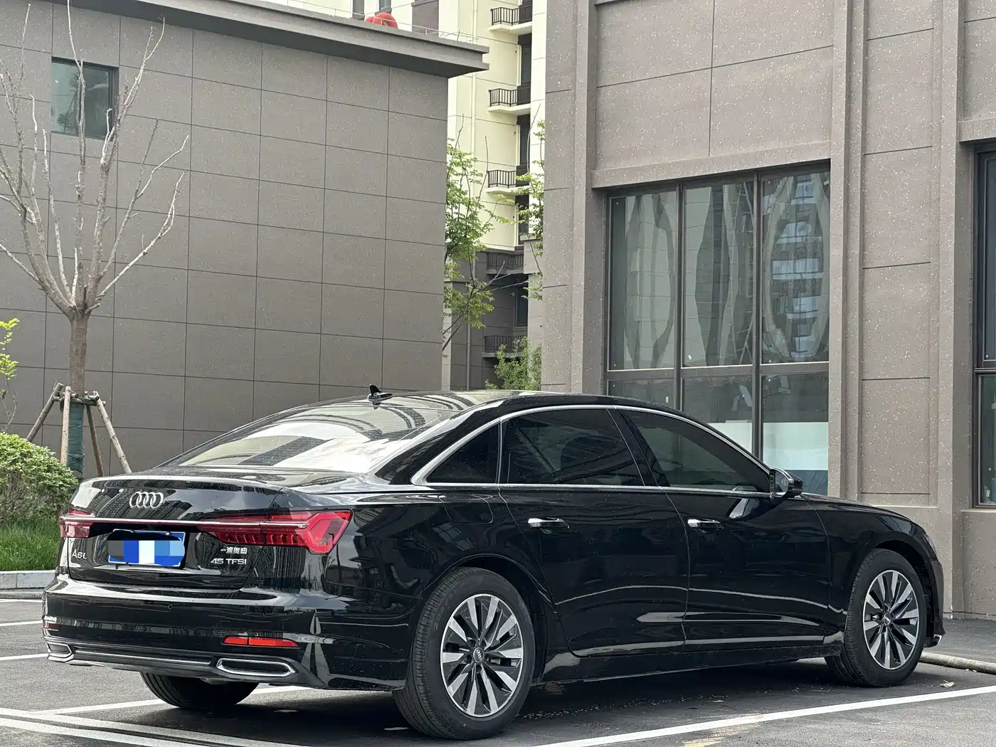 Audi A6L 2021 45 TFSI Exclusive Elegance фото 9