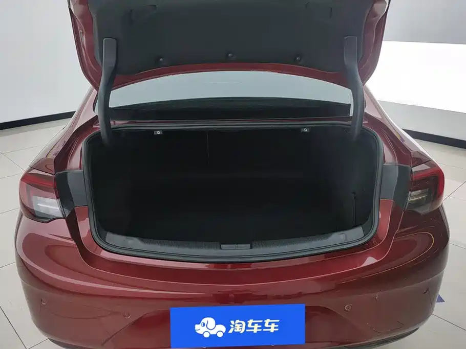 Фото 4 - Buick Regal
