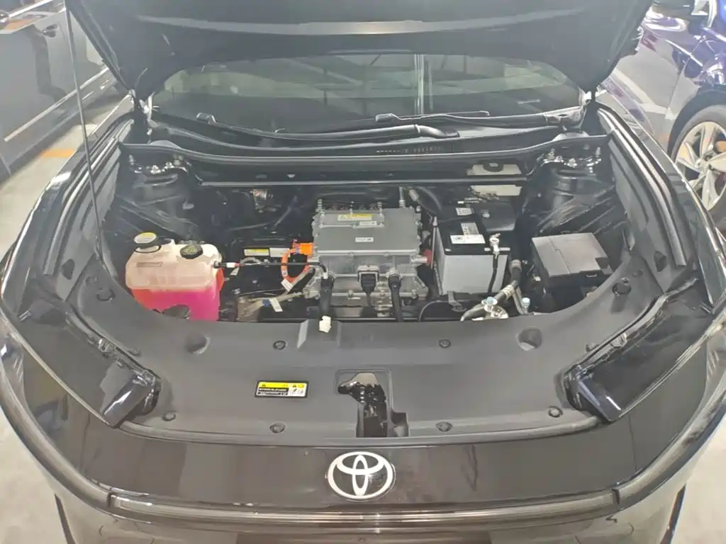 Toyota bZ5 2026 2025 Model 550 PRO