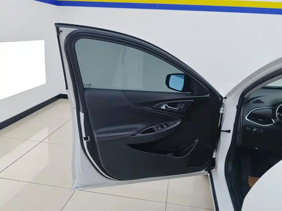 CHEVROLET MAI RUIBAO XL