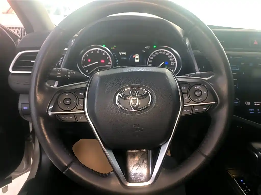 Toyota Camry 2019 Facelift 2.0G Luxury Edition фото 11