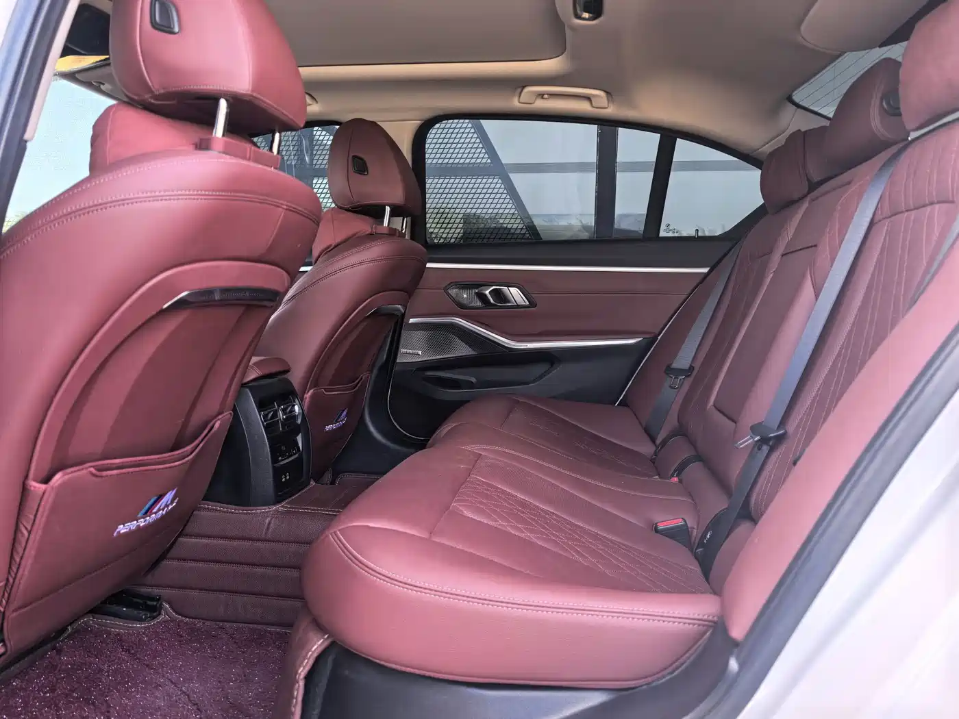 BMW 3 Series 2024 320Li M Sport Package фото 13