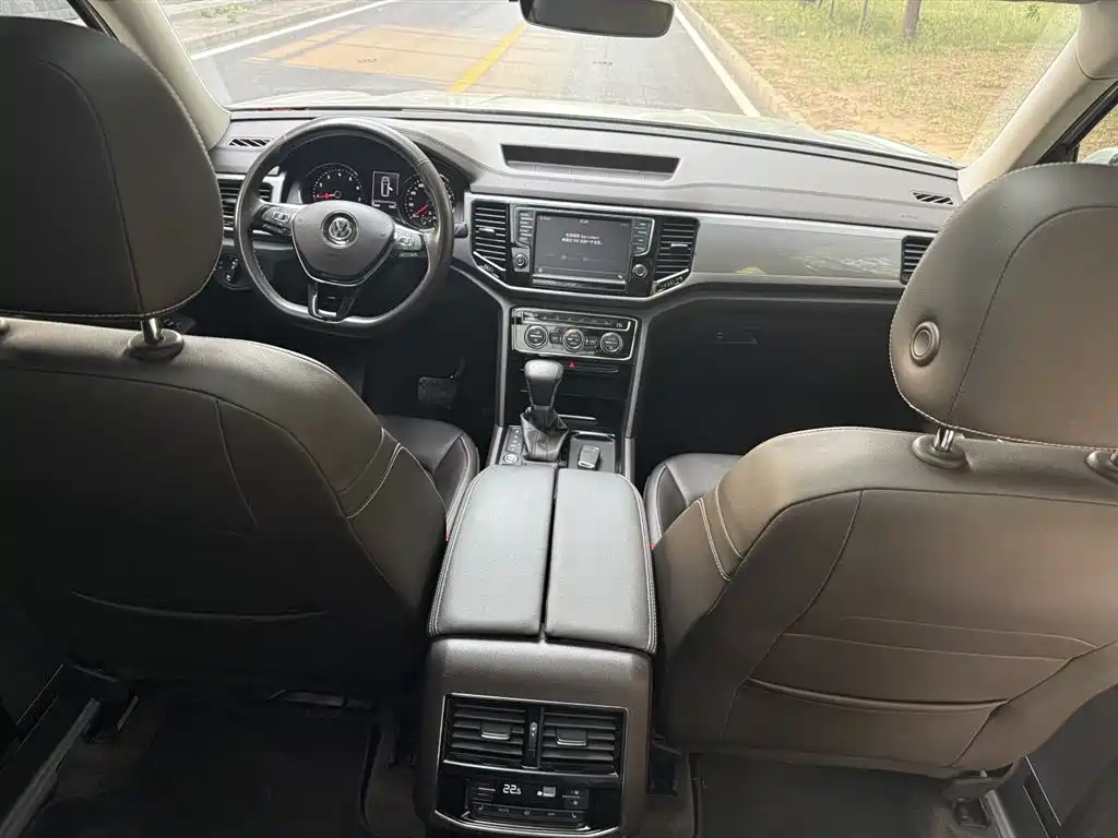 Volkswagen Teramont 2017 330TSI 2WD Luxury фото 6