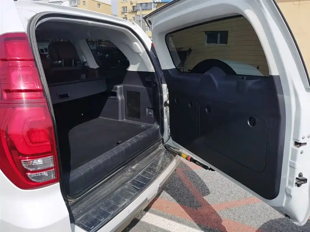 Haval H9 2017 2.0T Petrol 4WD Premium 5-seater фото 19