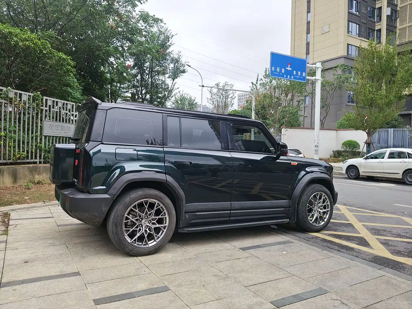Фото 6 - iCAR 03