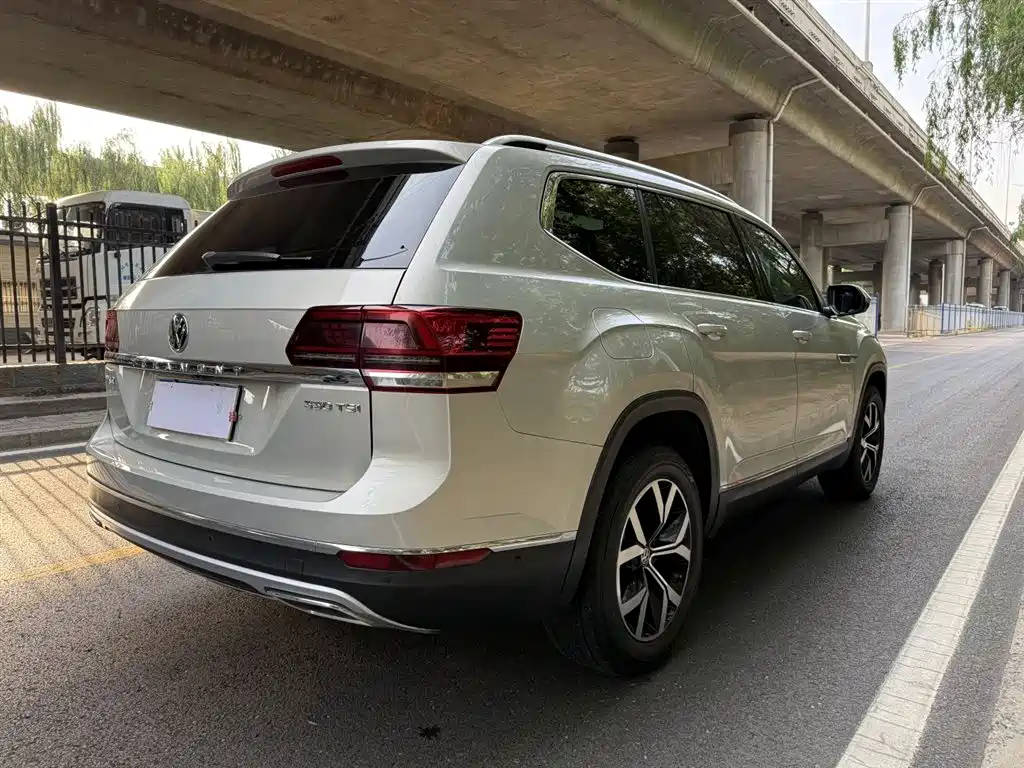 Volkswagen Teramont 2017 330TSI 2WD Luxury фото 14