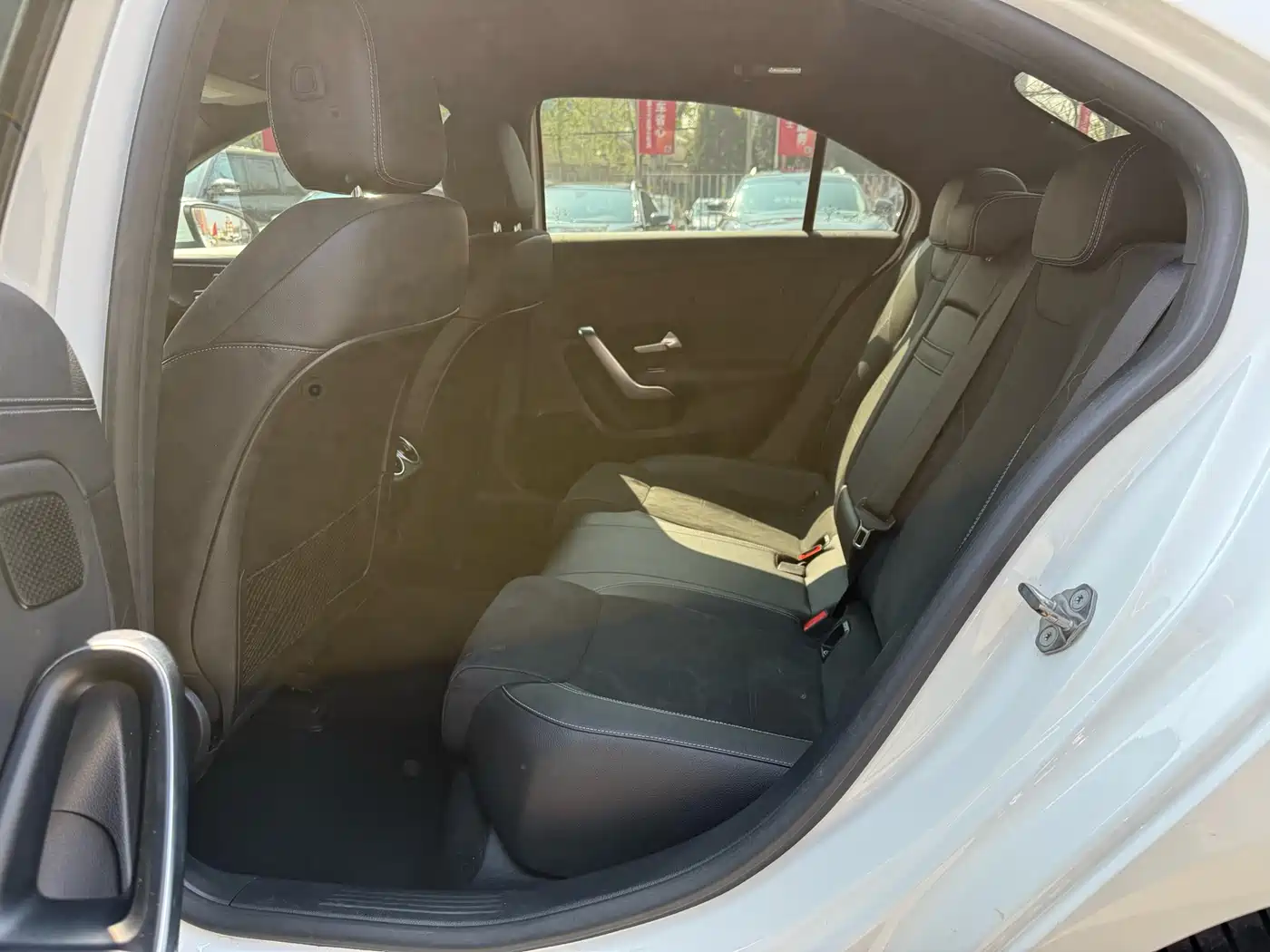 Mercedes-Benz A-Class 2019 A 200 L Sport Sedan фото 12