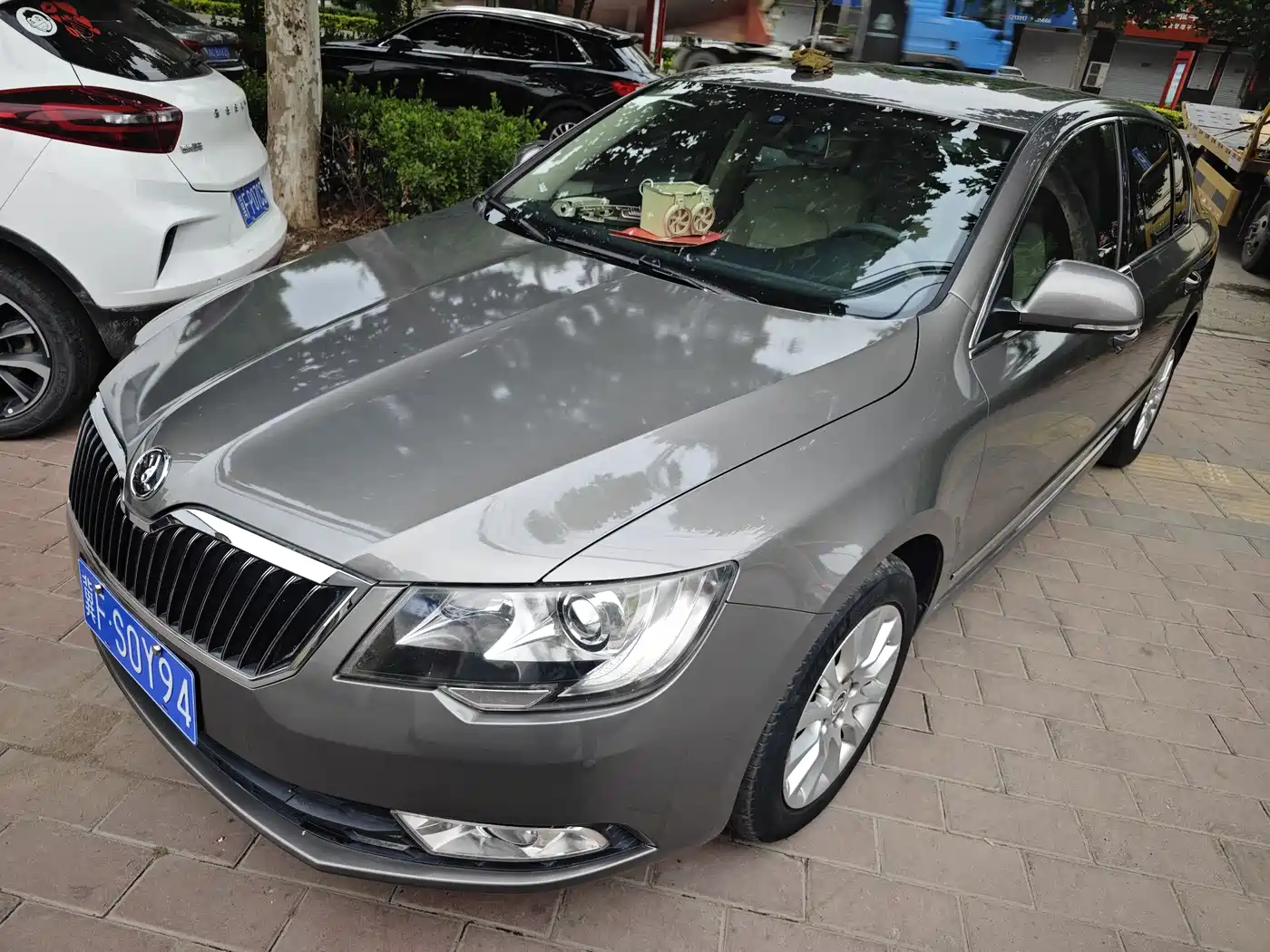Škoda Superb 2013 1.8TSI Automatic Elite Edition
