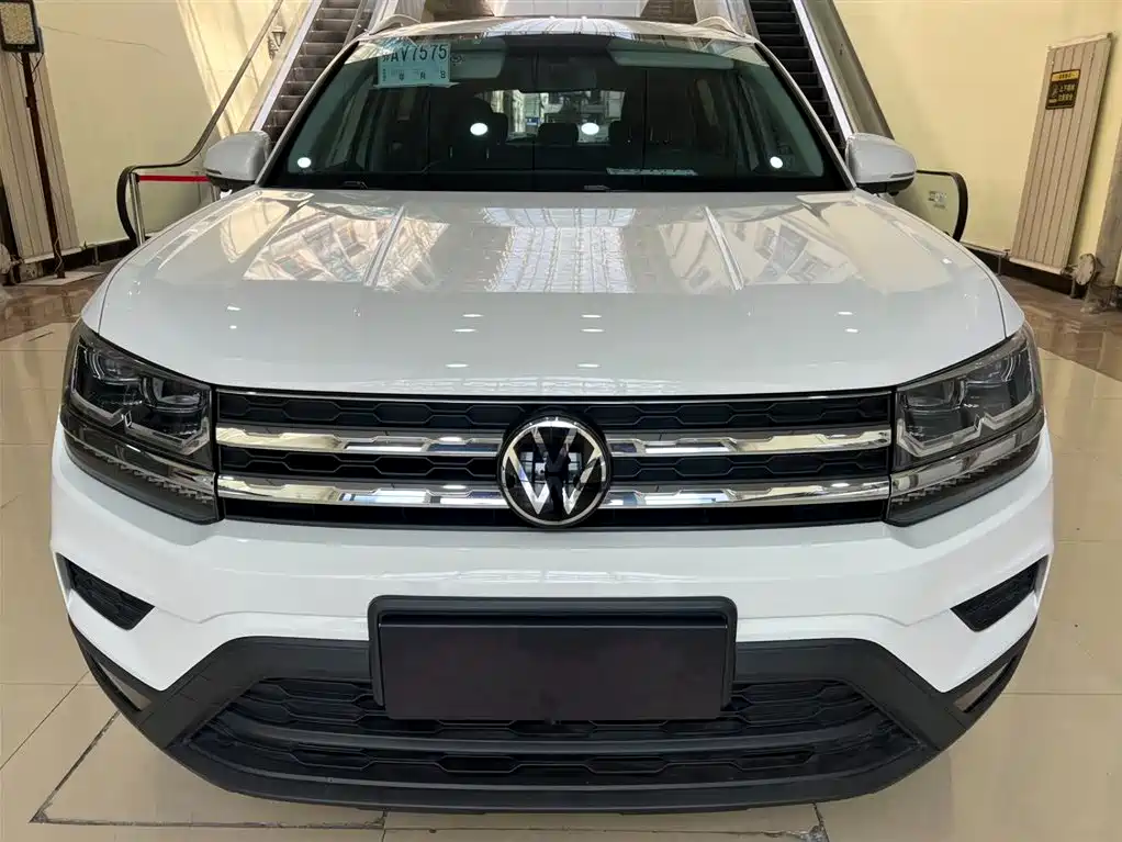 Volkswagen Tharu 2021 280TSI 2WD Luxury Plus фото 2