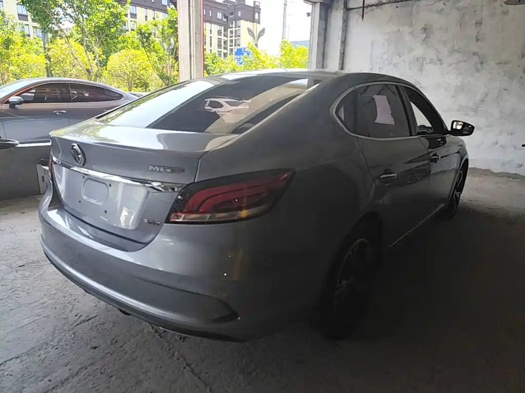 MG MG6 2018 2017 20T Automatic Luxury Smart Connect Version (China V)