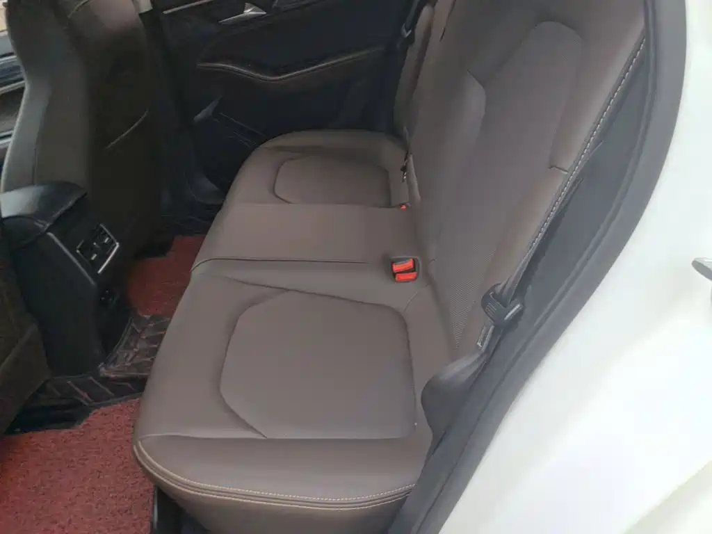 JAC JAC J7 2020 2020 1.5T CVT Surpass Type