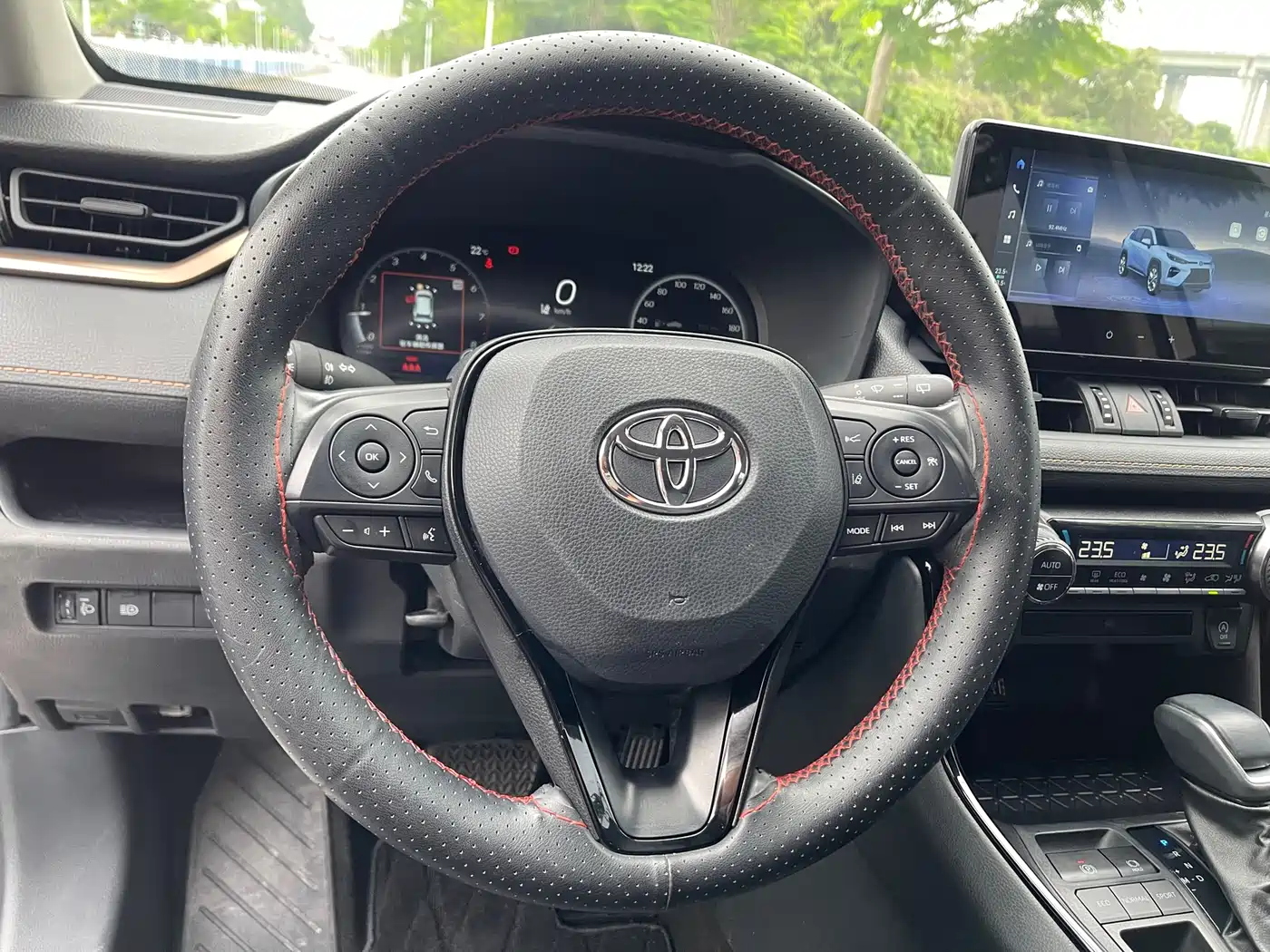 Toyota Wildlander 2024 2.0L CVT 2WD Urban Edition фото 22