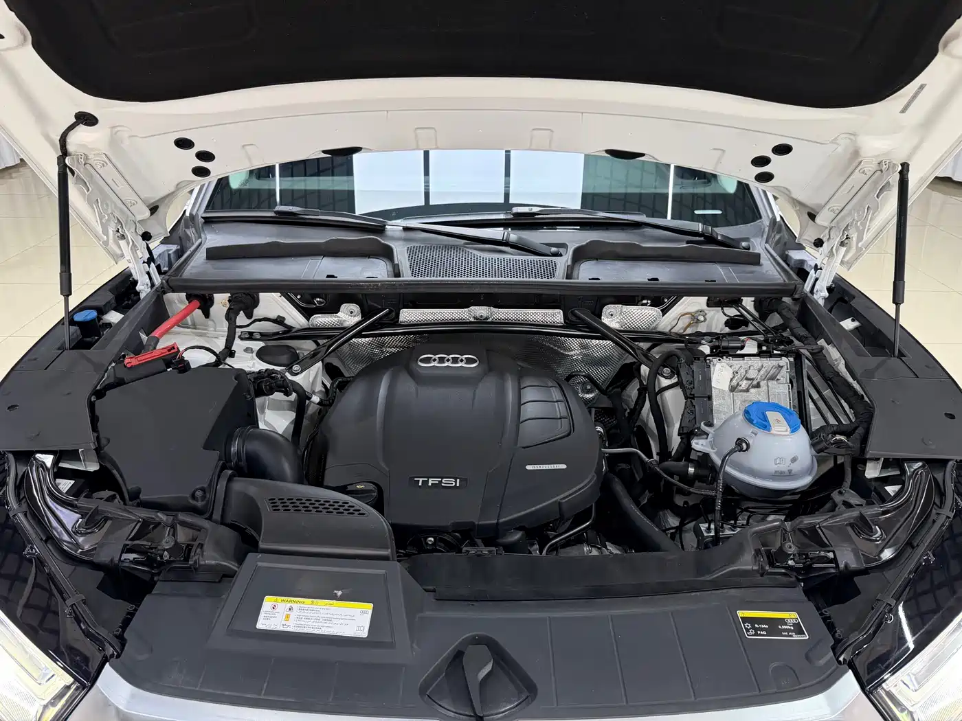 Audi Q5L 2020 Facelift 40 TFSI Honor Fashion фото 18