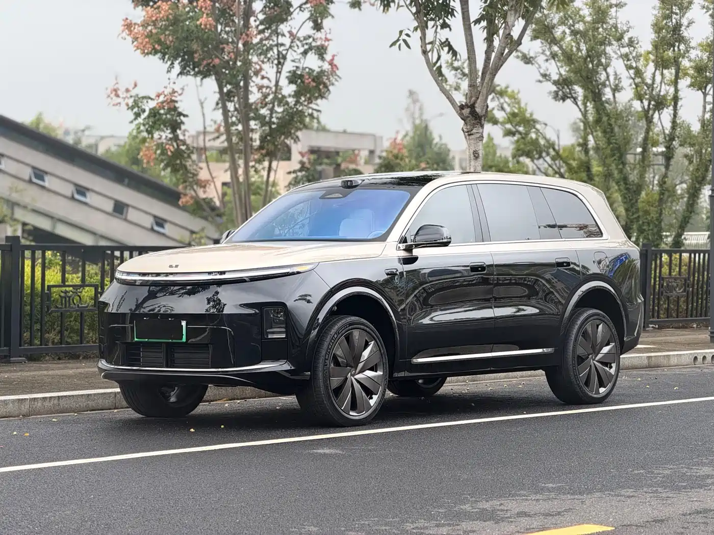 Li Auto L9 2026 2026 Base Model