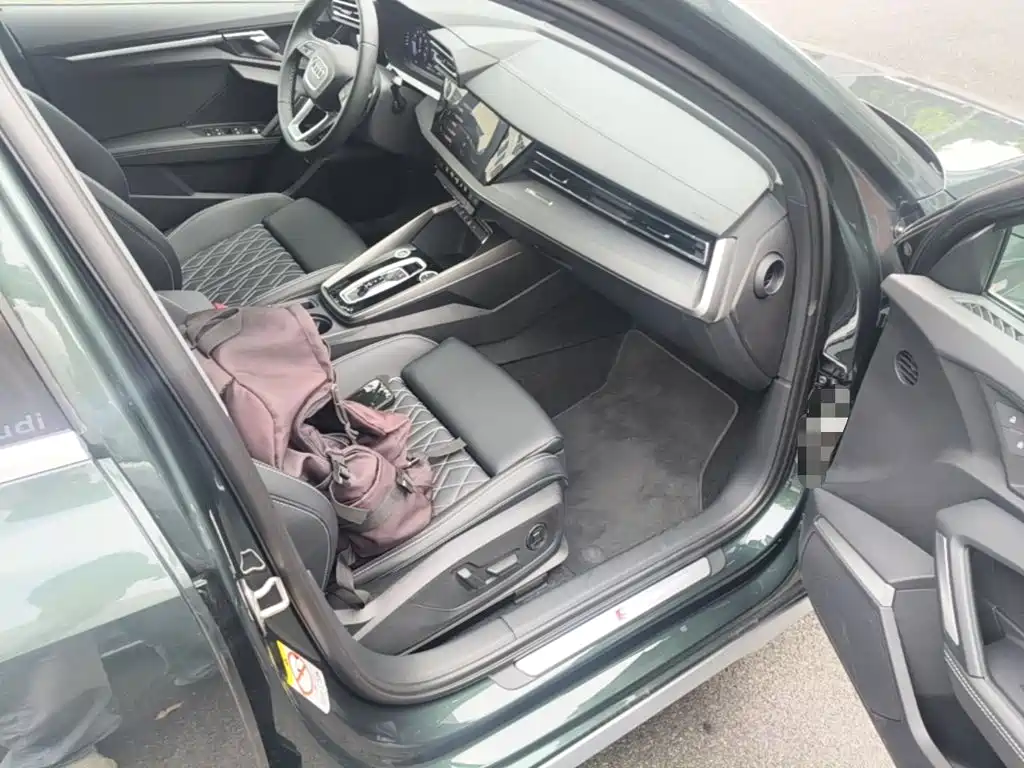 Audi A3 2025 2025 Facelift A3L Limousine 35TFSI Flying Spur Premium