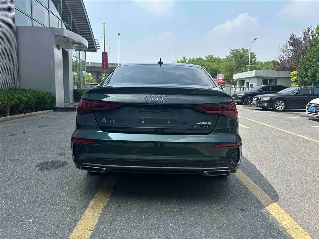 Audi A3 2024 Model A3L Limousine 35 TFSI Fashion Sport фото 6