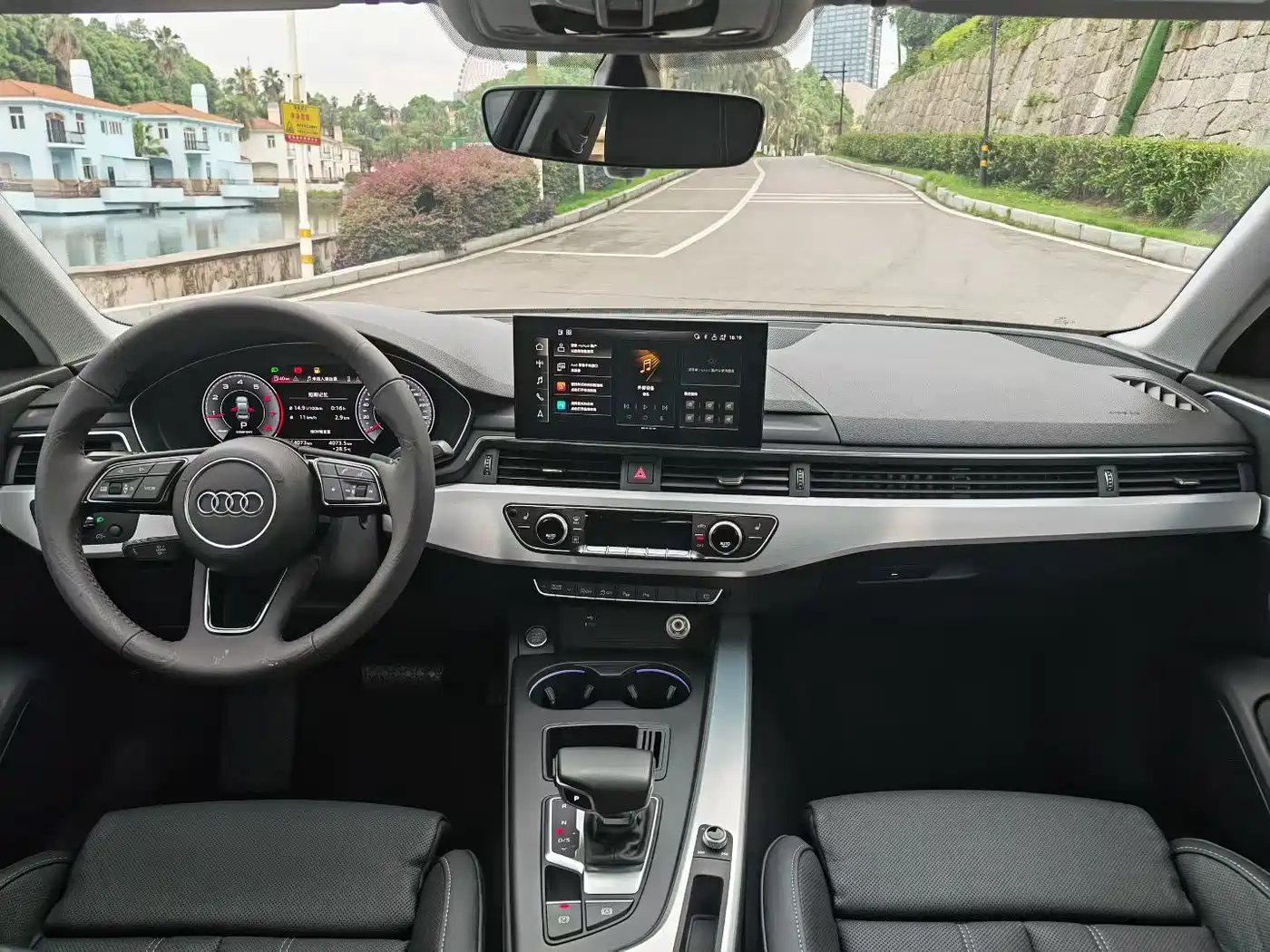 Audi A4L 2020 40 TFSI quattro Luxury Dynamic фото 6