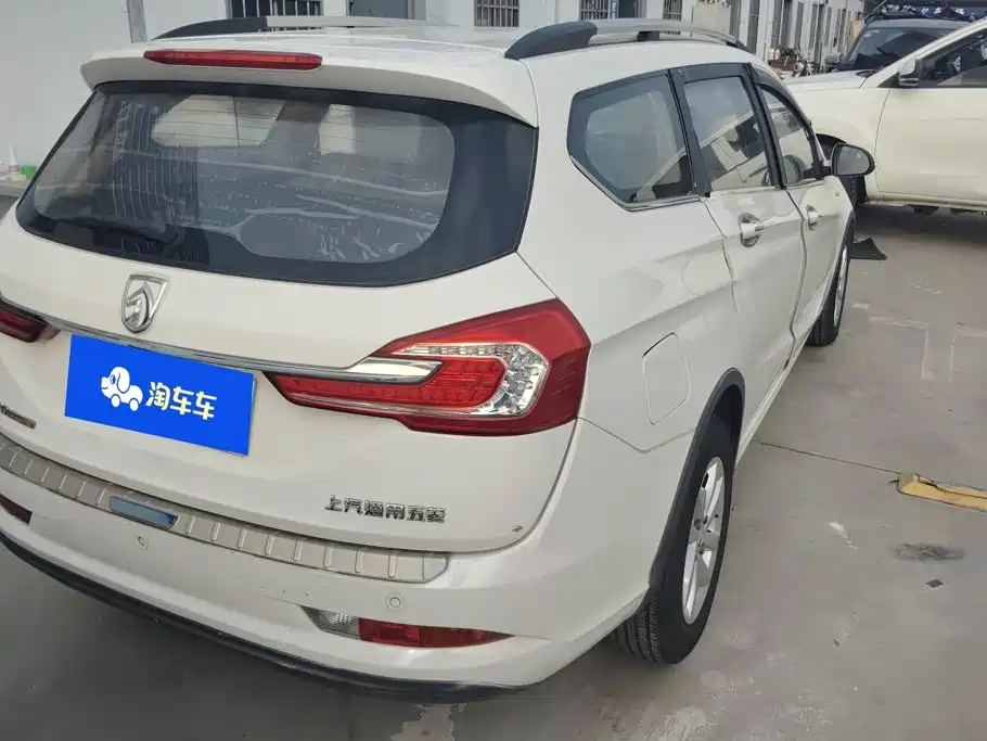 Фото 3 - Baojun 310W