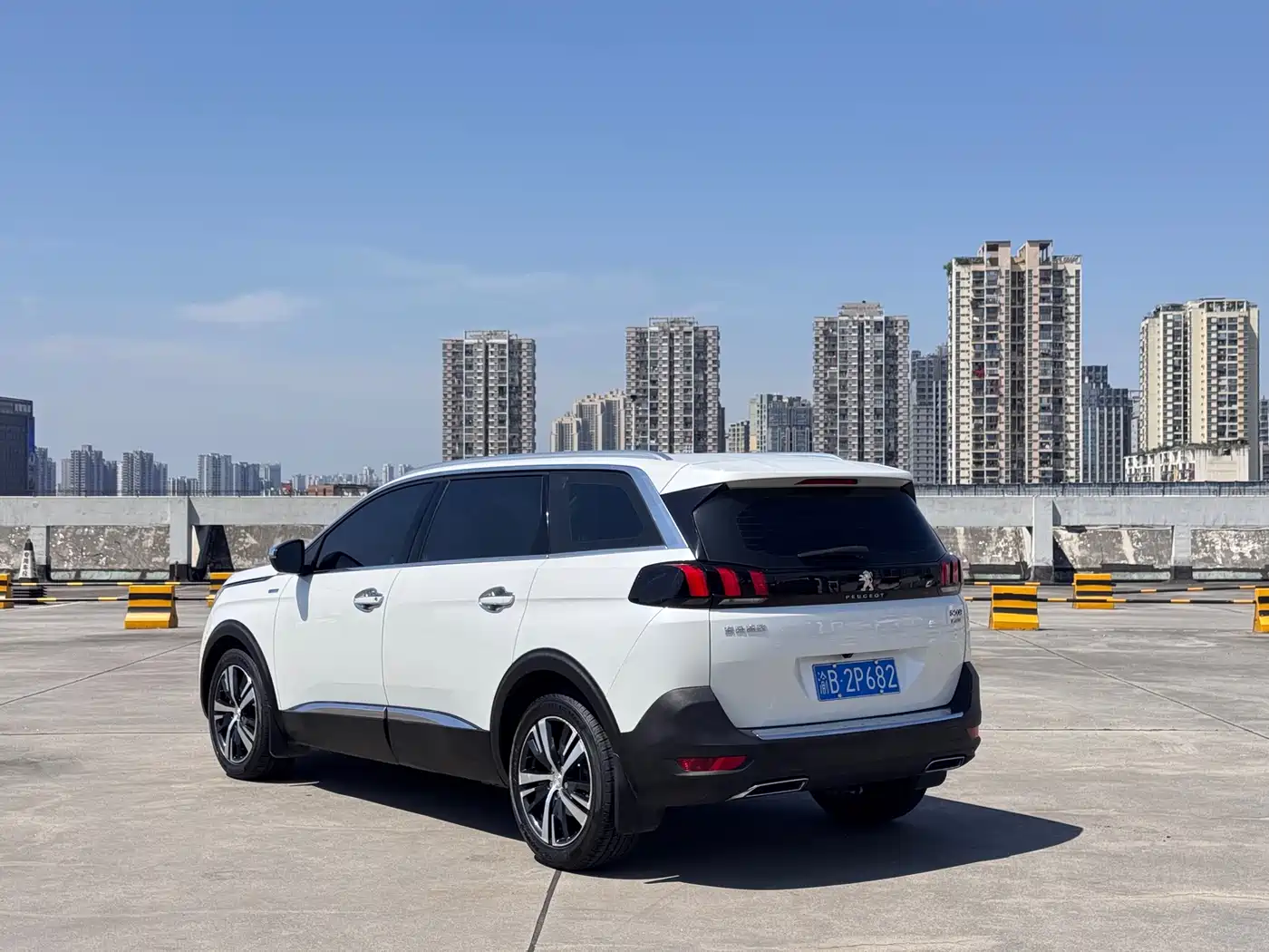 Peugeot 5008 2017 380THP 7-seat Elite Edition фото 6