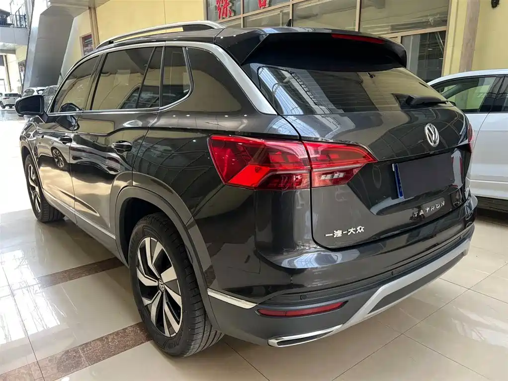 Volkswagen Tayron 2021 280TSI 2WD Luxury Smart Connect фото 6