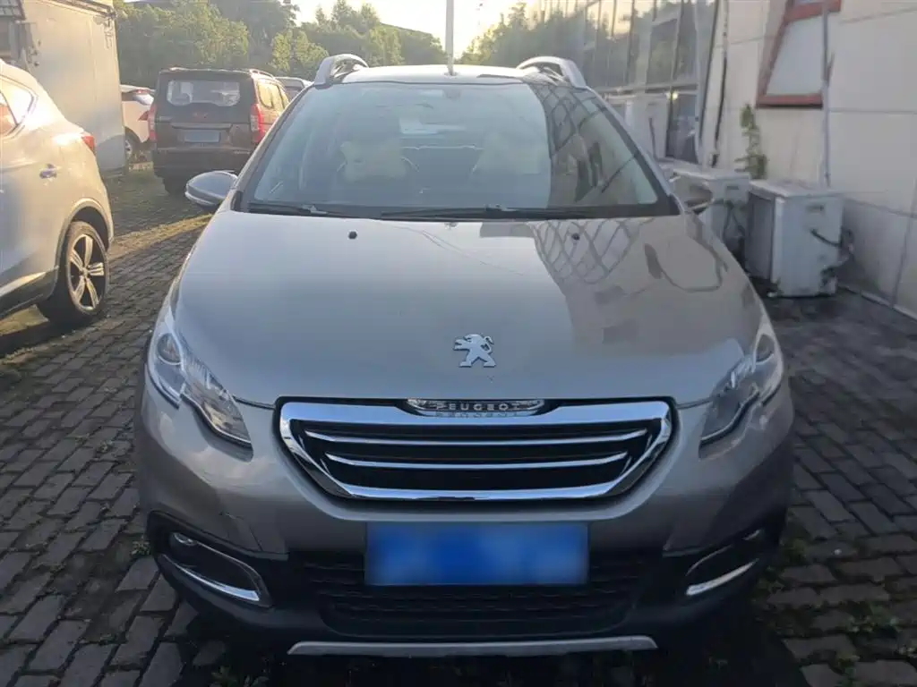 Peugeot 2008 2016 230THP Automatic Fashion фото 3