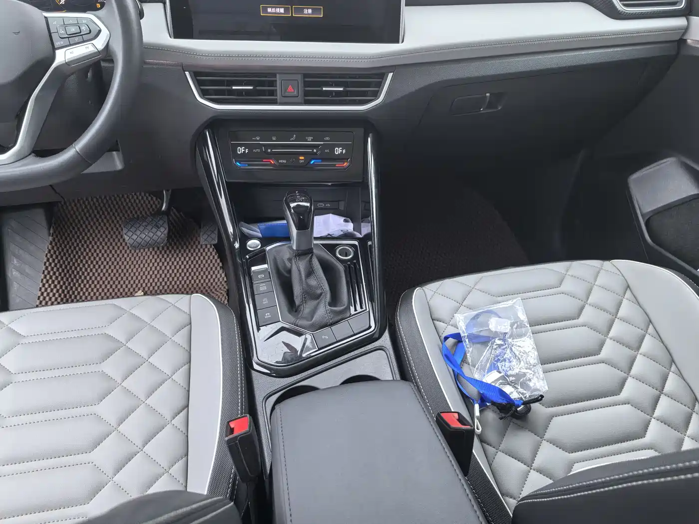 Volkswagen Tayron 2023 330TSI 2WD Luxury Plus Advanced Edition фото 6