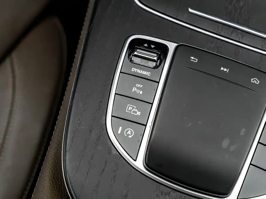 Mercedes-Benz E-Class 2020 E 260 L Sport 4MATIC фото 31