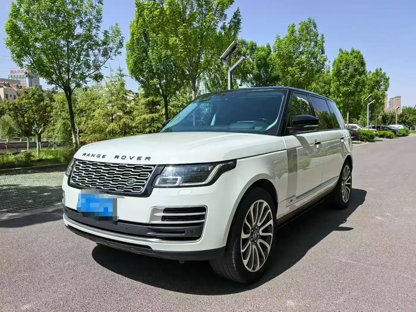 Land Rover Range Rover 2021 3.0 L6 Heritage Extended Classic Edition