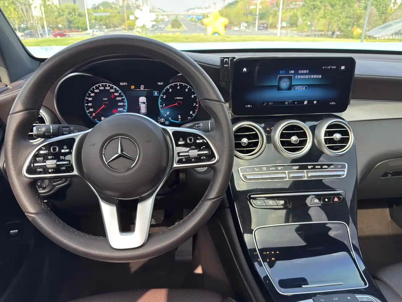 Mercedes-Benz GLC 2022 Facelift II GLC 260 L 4MATIC Sport Model фото 24