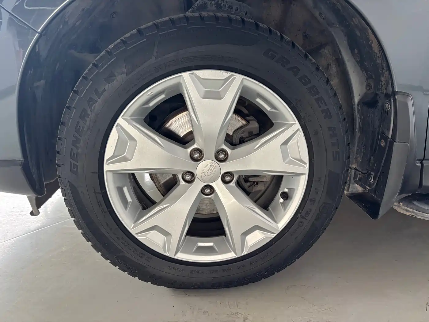 Subaru Forester 2013 2.5i Automatic Elite Edition фото 5