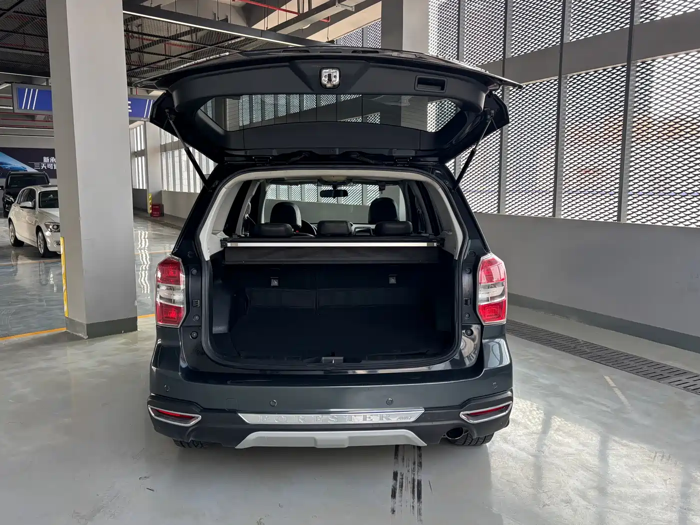 Subaru Forester 2013 2.5i Automatic Elite Edition фото 16
