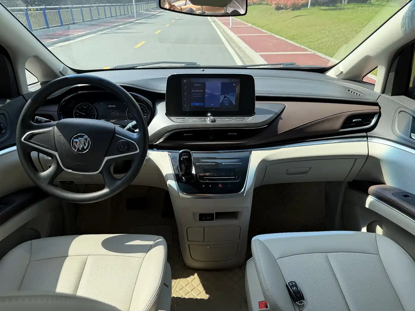 Buick GL8 2021 Land Business Class 652T Comfort фото 11