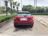 Photo 5 - Honda Vezel