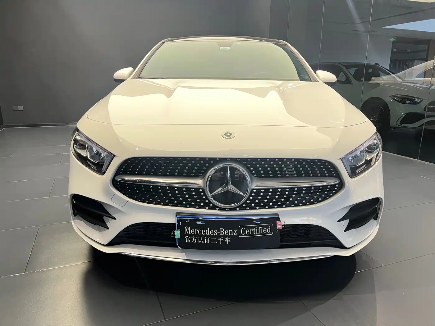 Mercedes-Benz A-Class 2022 A 200 L Sport Sedan Dynamic фото 2
